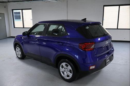 2020 Hyundai VENUE SE