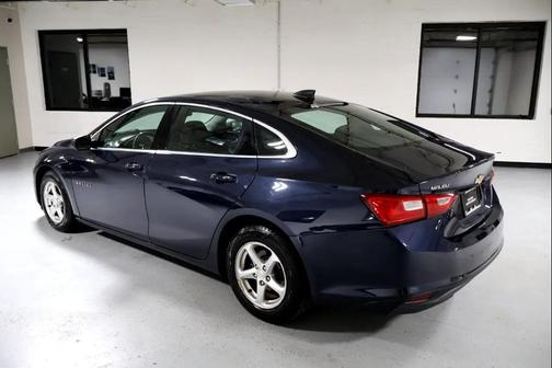 2017 Chevrolet Malibu 1LS