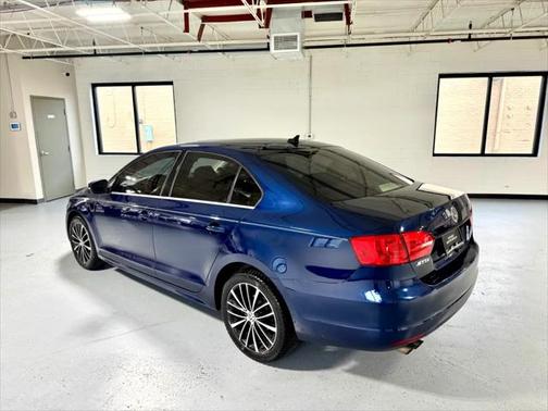 2012 Volkswagen Jetta SEL Premium
