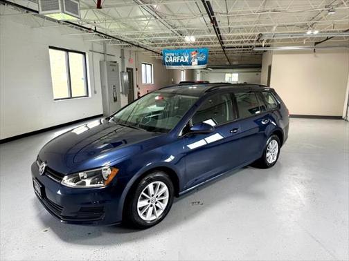 2016 Volkswagen Golf SportWagen TSI S 4-Door
