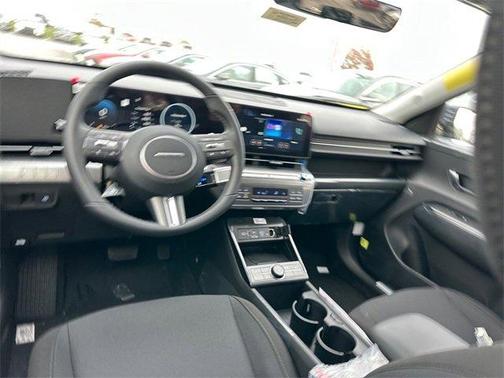 2025 Hyundai KONA SEL Convenience