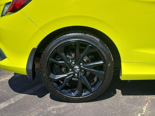 Green 2019 Honda Civic Sport