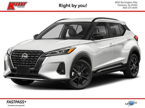 Super Black 2024 Nissan Kicks SR