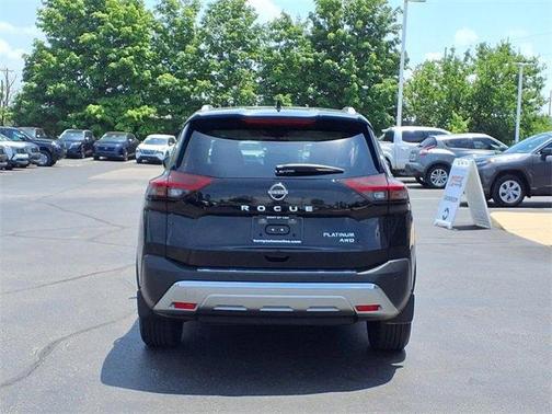 2023 Nissan Rogue Platinum