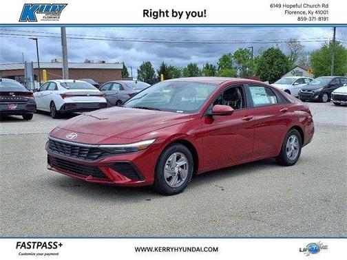 2025 Hyundai ELANTRA SE