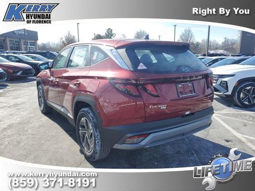 2026 Hyundai TUCSON Hybrid Blue SE