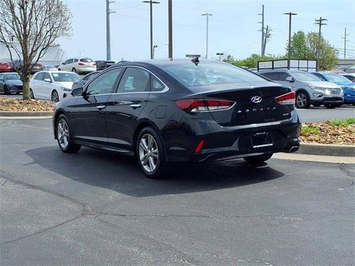 2019 Hyundai SONATA Limited