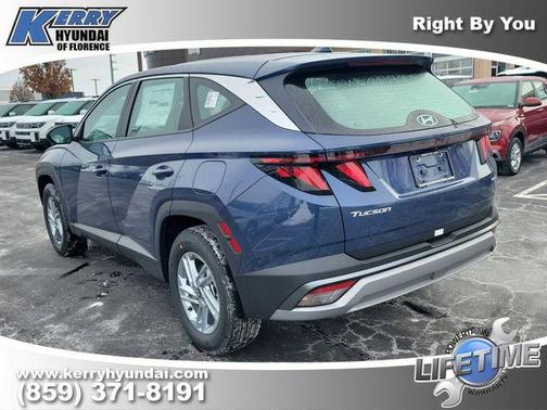 2026 Hyundai TUCSON SE