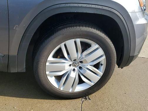 2019 Volkswagen Atlas 2.0T SE