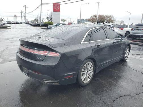 2013 Lincoln MKZ Base