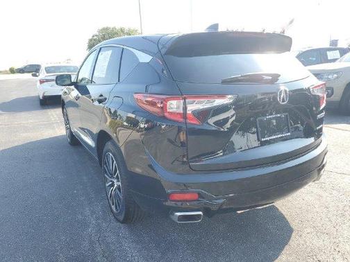 Majestic Black Pearl 2025 Acura RDX Advance Package