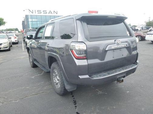 Magnetic Gray Metallic 2018 Toyota 4Runner SR5 Premium