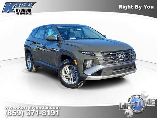 2025 Hyundai TUCSON SE