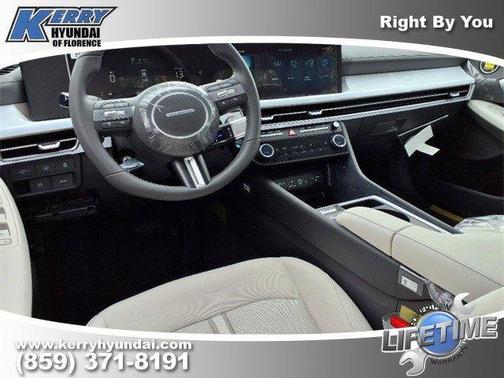 2025 Hyundai SONATA Hybrid SEL