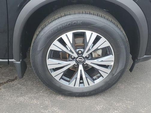 Black 2023 Nissan Rogue SV