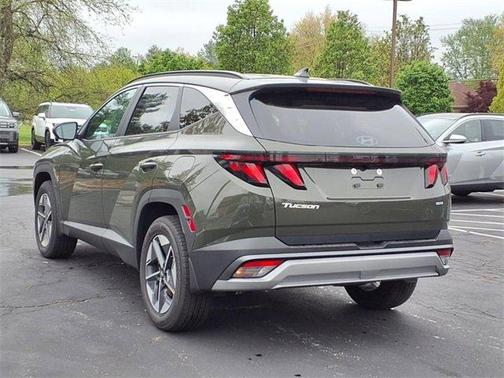 2025 Hyundai TUCSON SEL