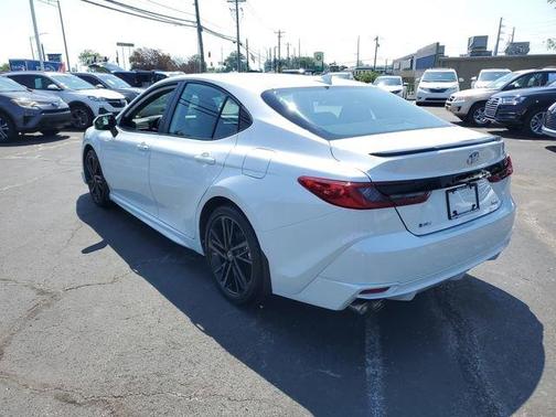 Wind Chill Pearl 2026 Toyota Camry XSE