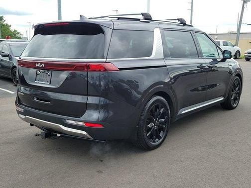 Metal 2024 Kia Carnival SX Prestige