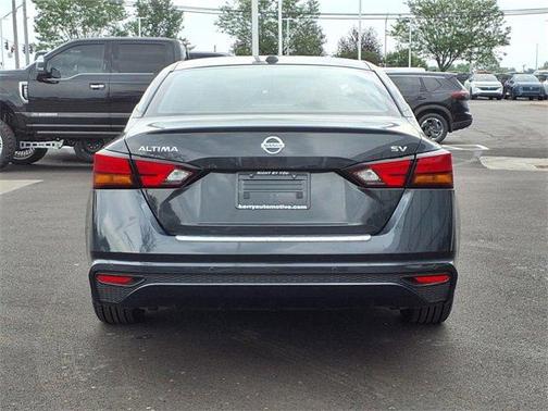 2022 Nissan Altima 2.5 SV