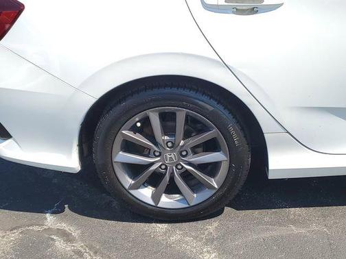 Platinum White Pearl 2021 Honda Civic EX-L
