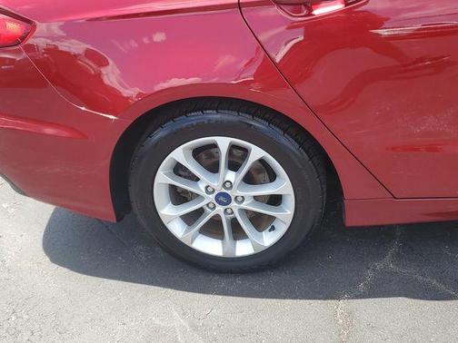 Ruby Red Metallic Tinted Clearcoat 2019 Ford Fusion Hybrid SEL