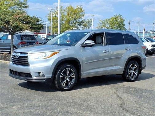 2016 Toyota Highlander XLE