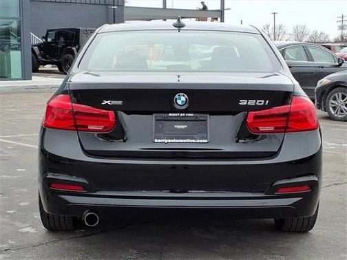 2016 BMW 320 i xDrive