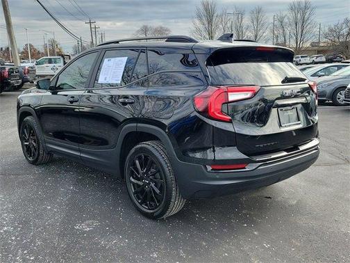 2024 GMC Terrain SLE