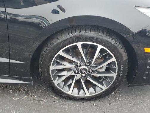 Onyx Black 2023 Hyundai SONATA Limited