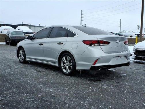 2018 Hyundai SONATA Sport