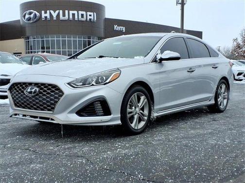 2018 Hyundai SONATA Sport