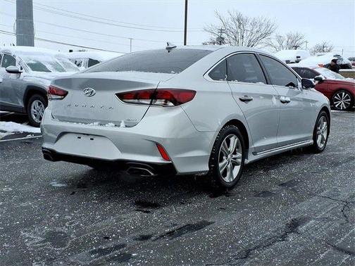 2018 Hyundai SONATA Sport