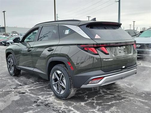 2026 Hyundai TUCSON SEL