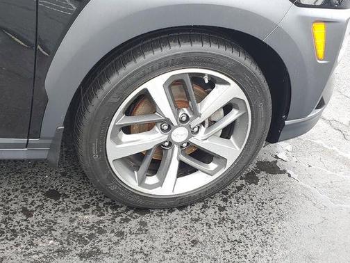 Ultra Black 2019 Hyundai KONA Limited