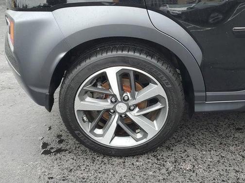 Ultra Black 2019 Hyundai KONA Limited