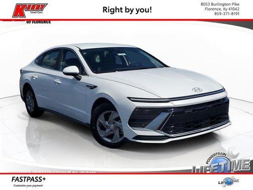 White 2025 Hyundai SONATA SE