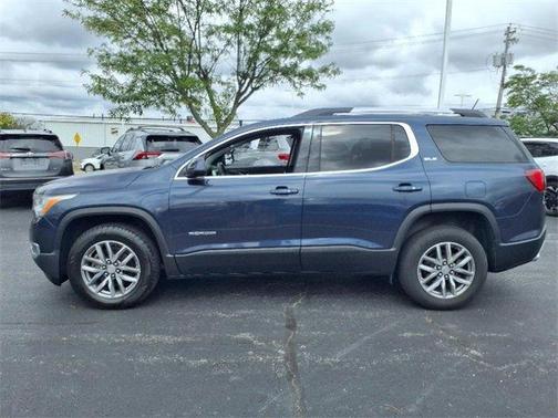 2018 GMC Acadia SLE-2