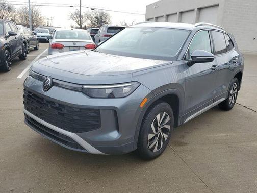 2025 Volkswagen Tiguan 2.0T S