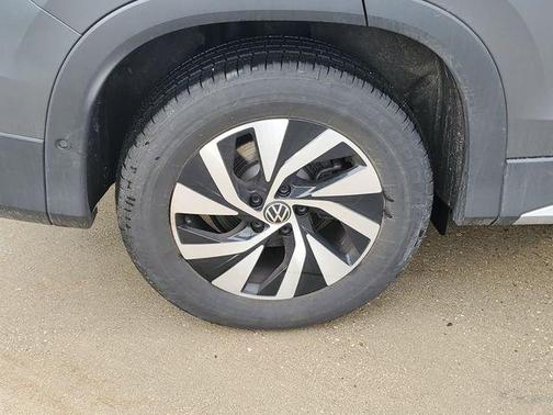 2025 Volkswagen Tiguan 2.0T S