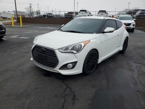 2016 Hyundai Veloster Turbo