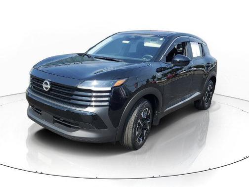 Super Black 2025 Nissan Kicks SV