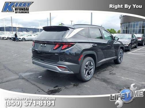 Phantom Black 2026 Hyundai TUCSON SEL