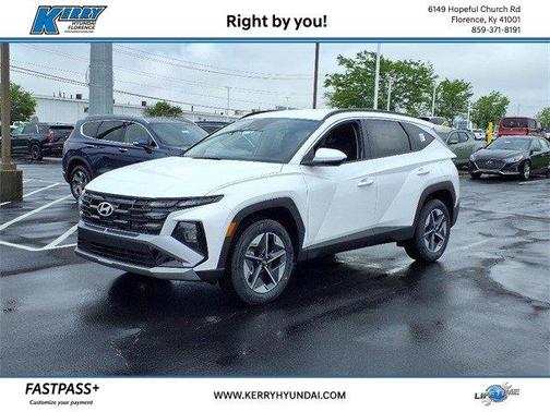 2025 Hyundai TUCSON SEL