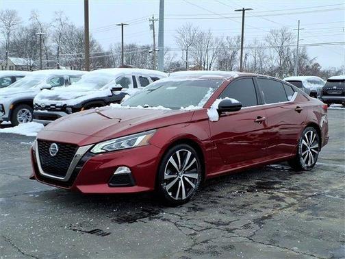 2021 Nissan Altima 2.5 SR