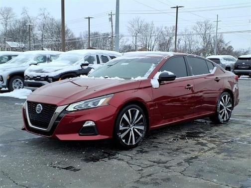2021 Nissan Altima 2.5 SR