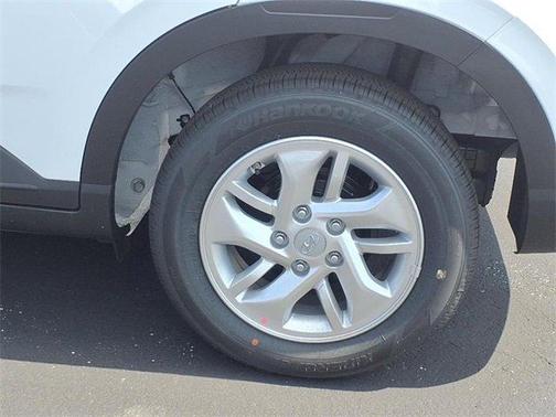 2025 Hyundai VENUE SE