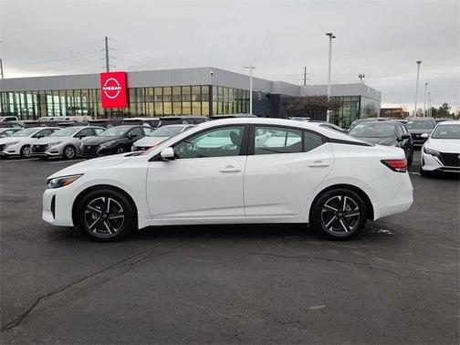 2025 Nissan Sentra SV