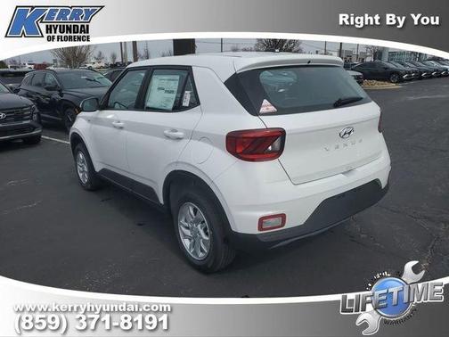 2026 Hyundai VENUE SE