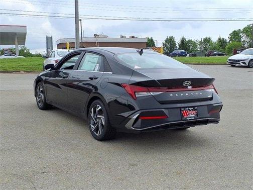 2025 Hyundai ELANTRA HEV Limited