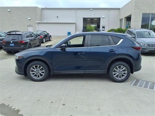 2022 Mazda CX-5 2.5 S Preferred Package